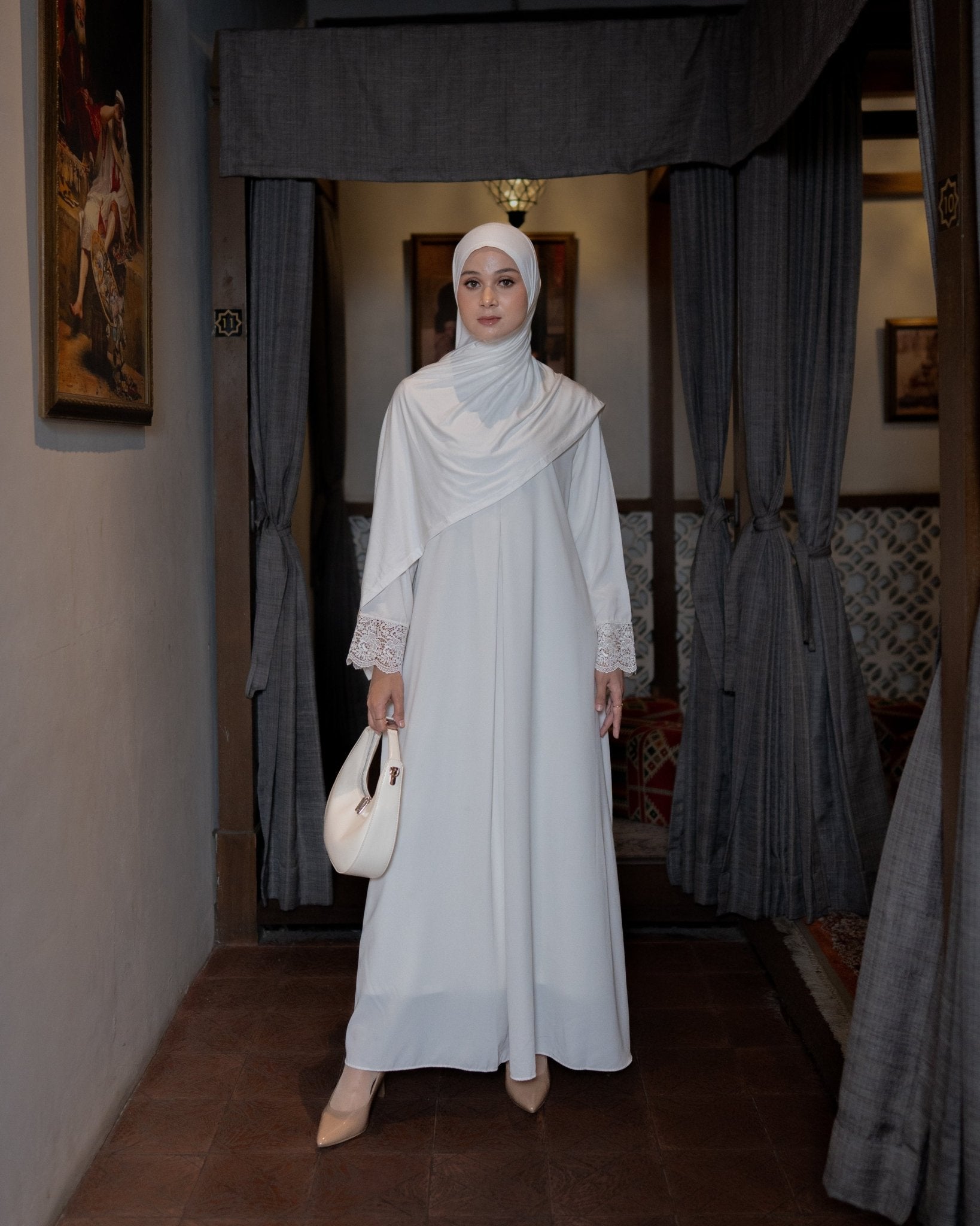 Meena Lace Abaya by Tubita - Abaya Haji & Umrah Best Seller - TUBITA