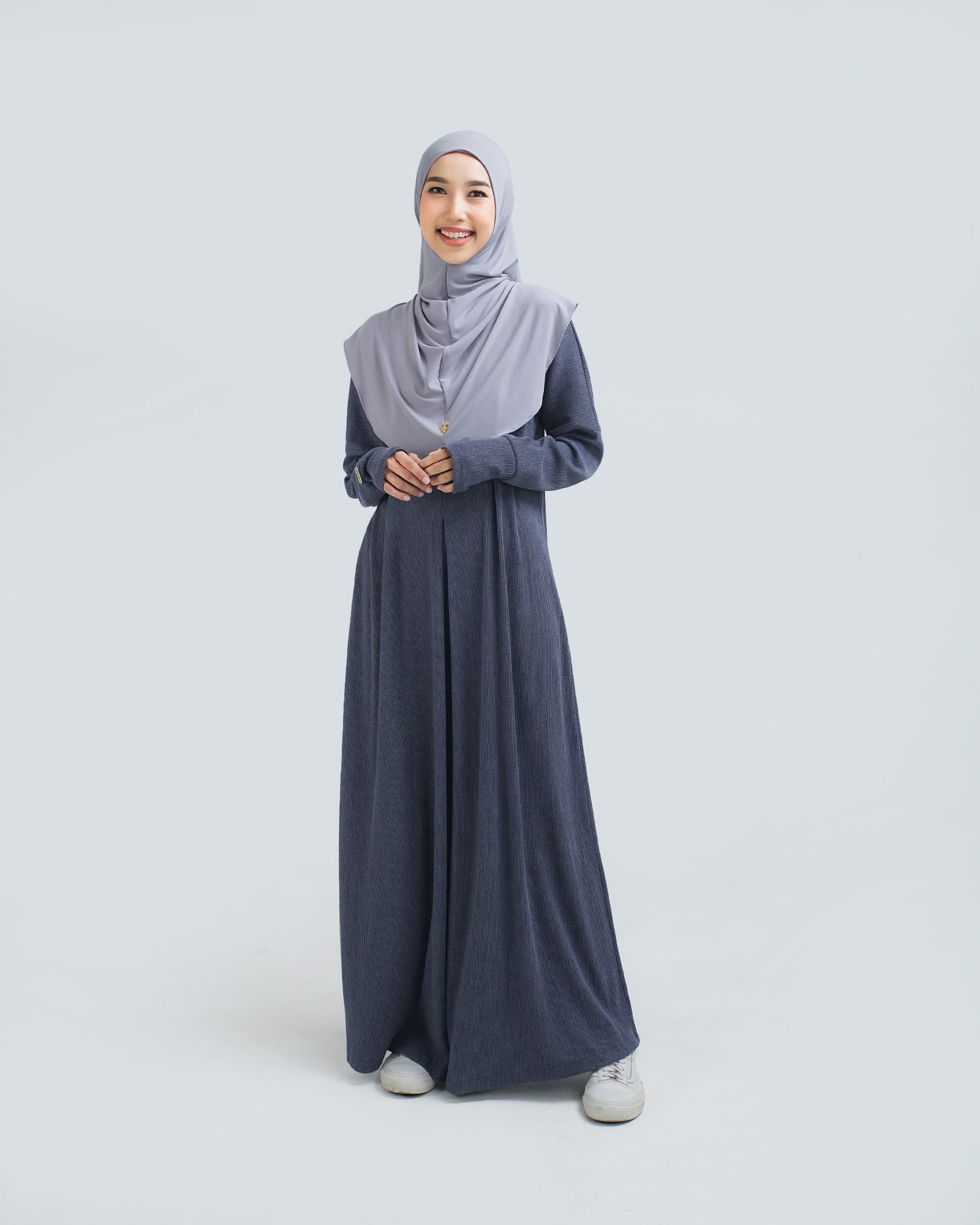 Aska Knit Dress: Basic Dress Syar’i yang Elegan dan Nyaman Dipakai Seharian - TUBITA