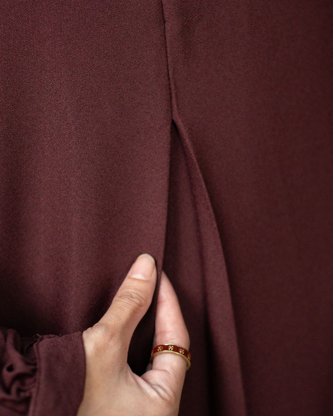Alea Dress Burgundy by Tubita - Baju Umroh Wanita - TUBITA