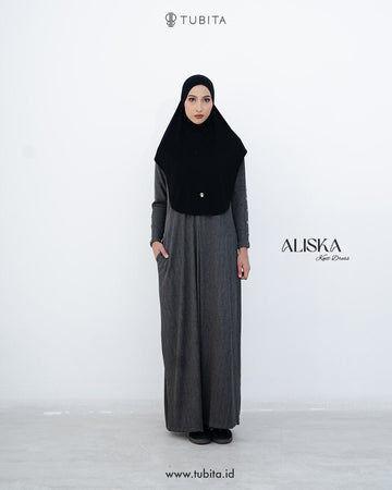 Aliska Dress Black by TUBITA