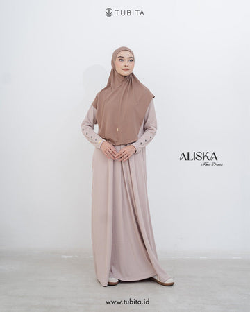 Aliska Dress Creamy by TUBITA