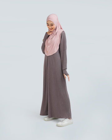 Aska Knit Dress Taupe Rose by Tubita