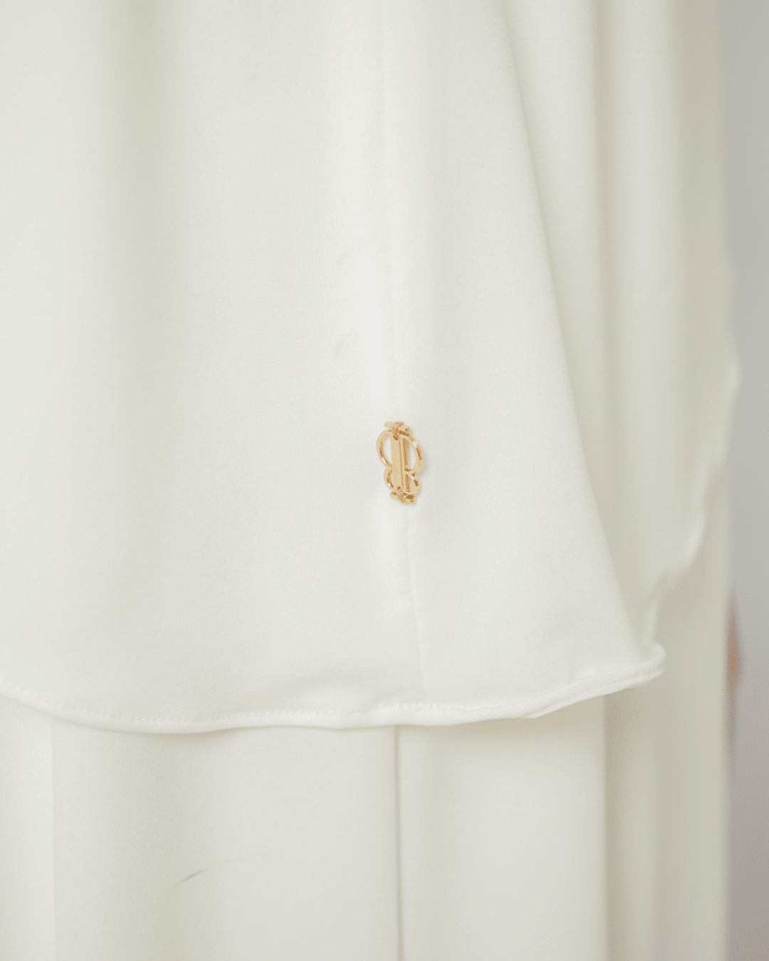 Hana Hijab Basic Pad Broken White by Tubita - TUBITA