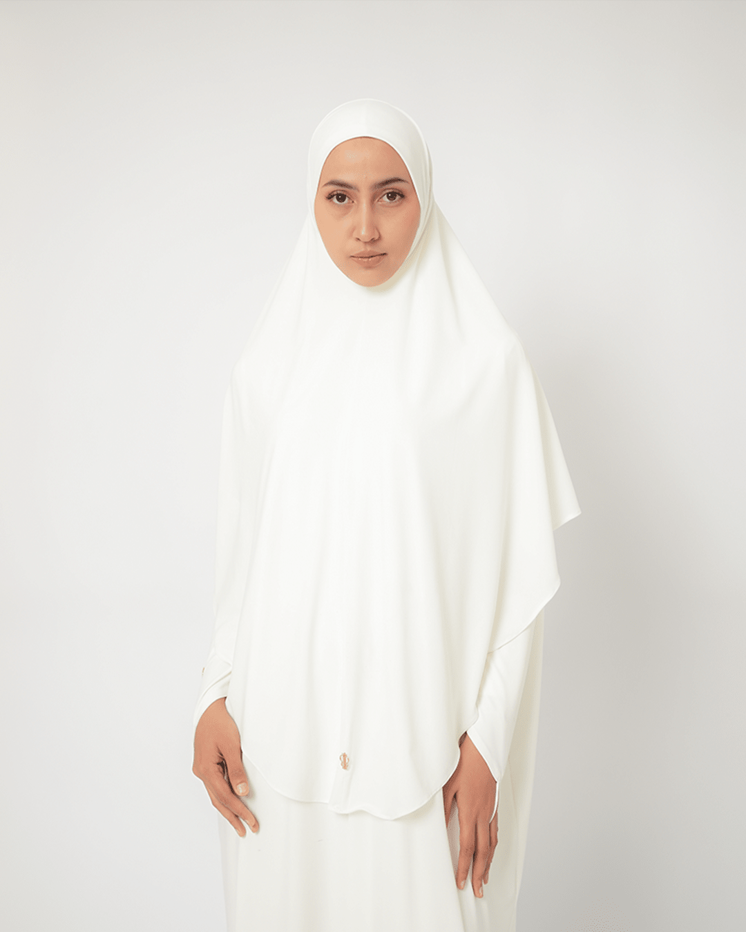 Hana Hijab Soft Pad Broken White by Tubita - TUBITA