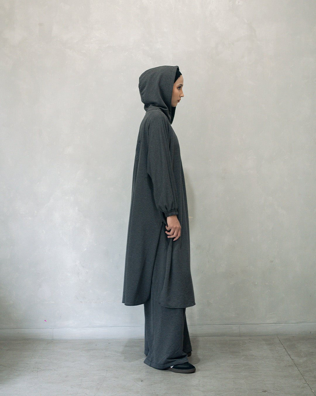 Hoodie Zahara Black by TUBITA - TUBITA