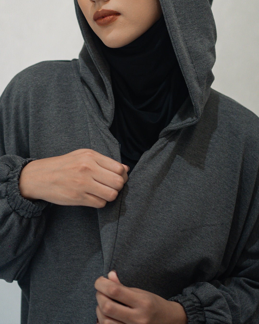 Hoodie Zahara Black by TUBITA - TUBITA