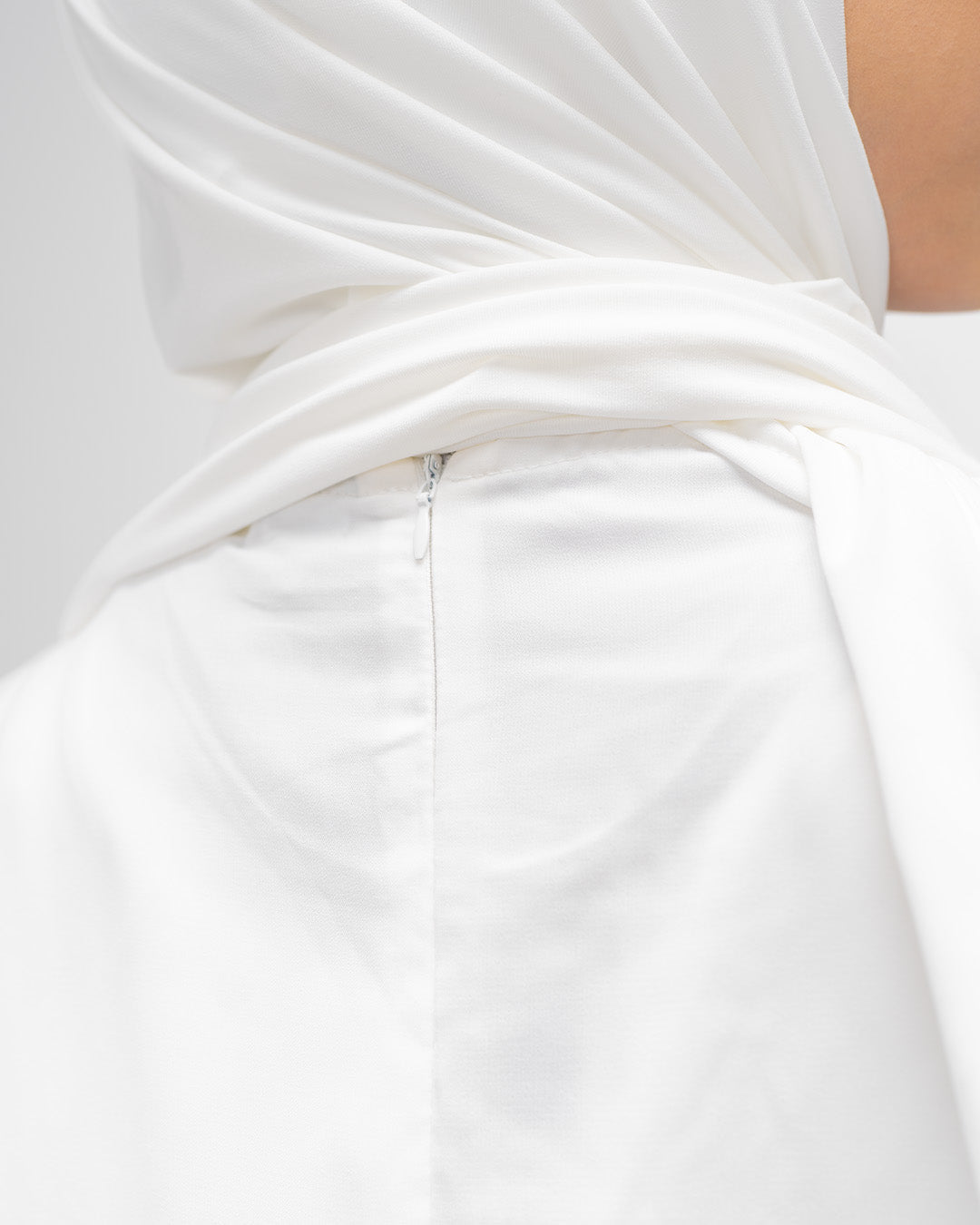 Khalisa One Set Broken White by Tubita - Baju Umroh Wanita - TUBITA