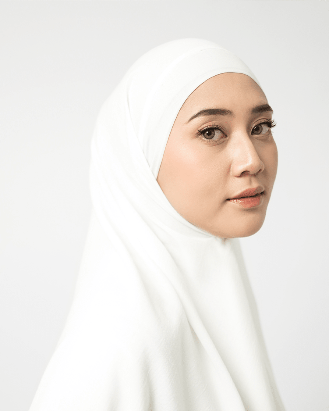 Khiban Arabian Broken White by Tubita - TUBITA