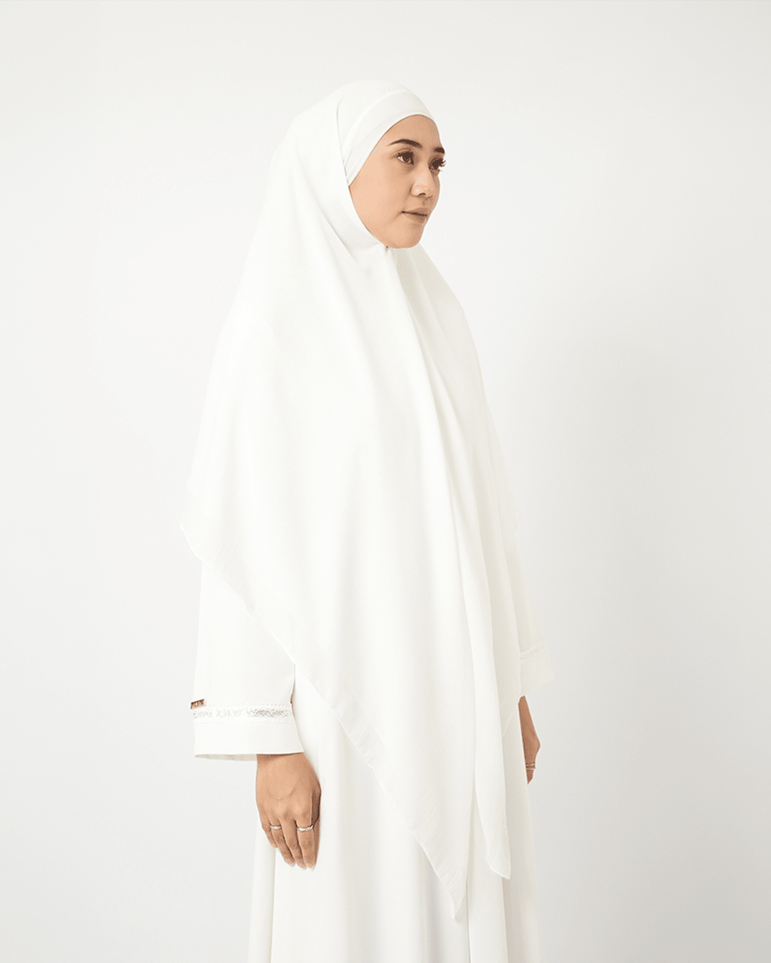 Khiban Arabian Broken White by Tubita - TUBITA