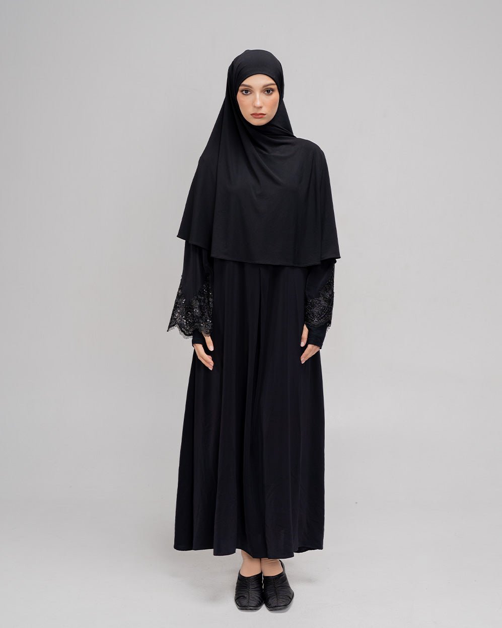 Lamara Abaya Black by TUBITA - Baju Umroh Wanita - TUBITA