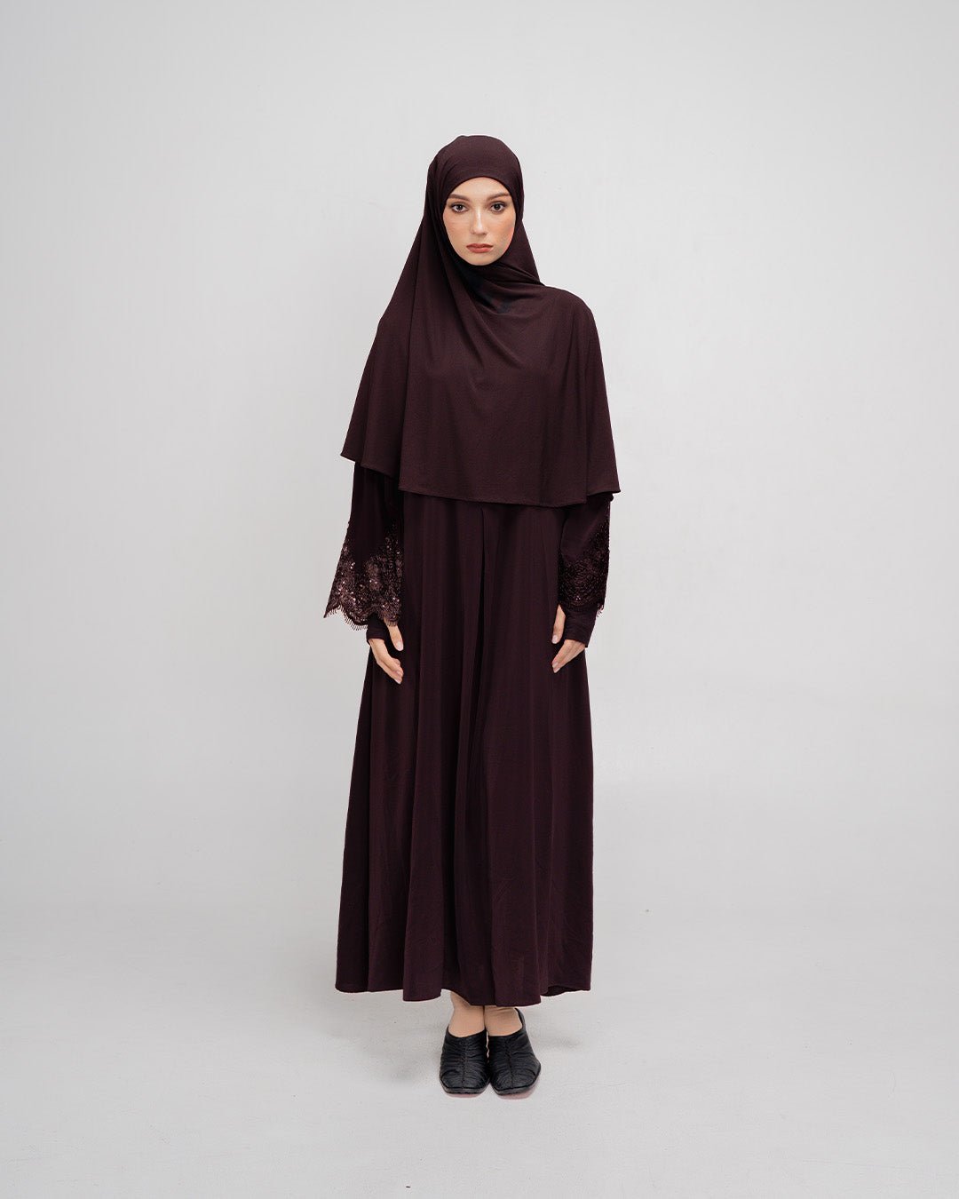 Lamara Abaya Burgundy by TUBITA - Baju Umroh Wanita - TUBITA