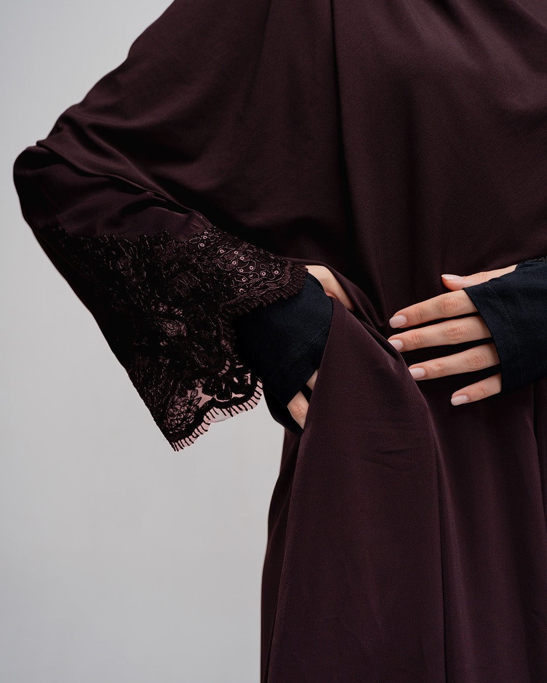 Lamara Abaya Burgundy by TUBITA - Baju Umroh Wanita - TUBITA