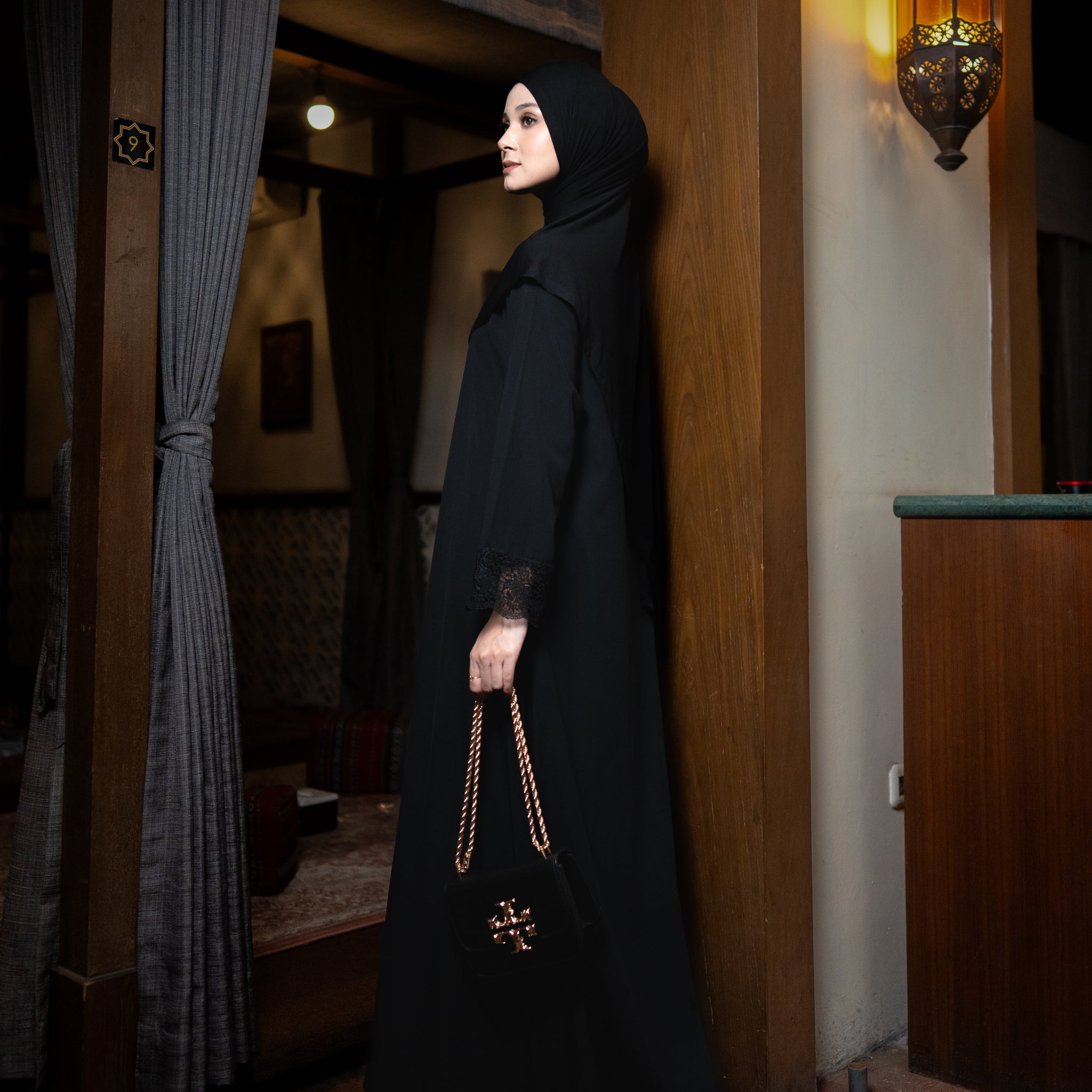 [DEFECT MINOR] Meena Abaya Black