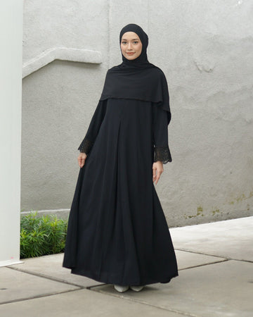 Meena Lace Abaya Black