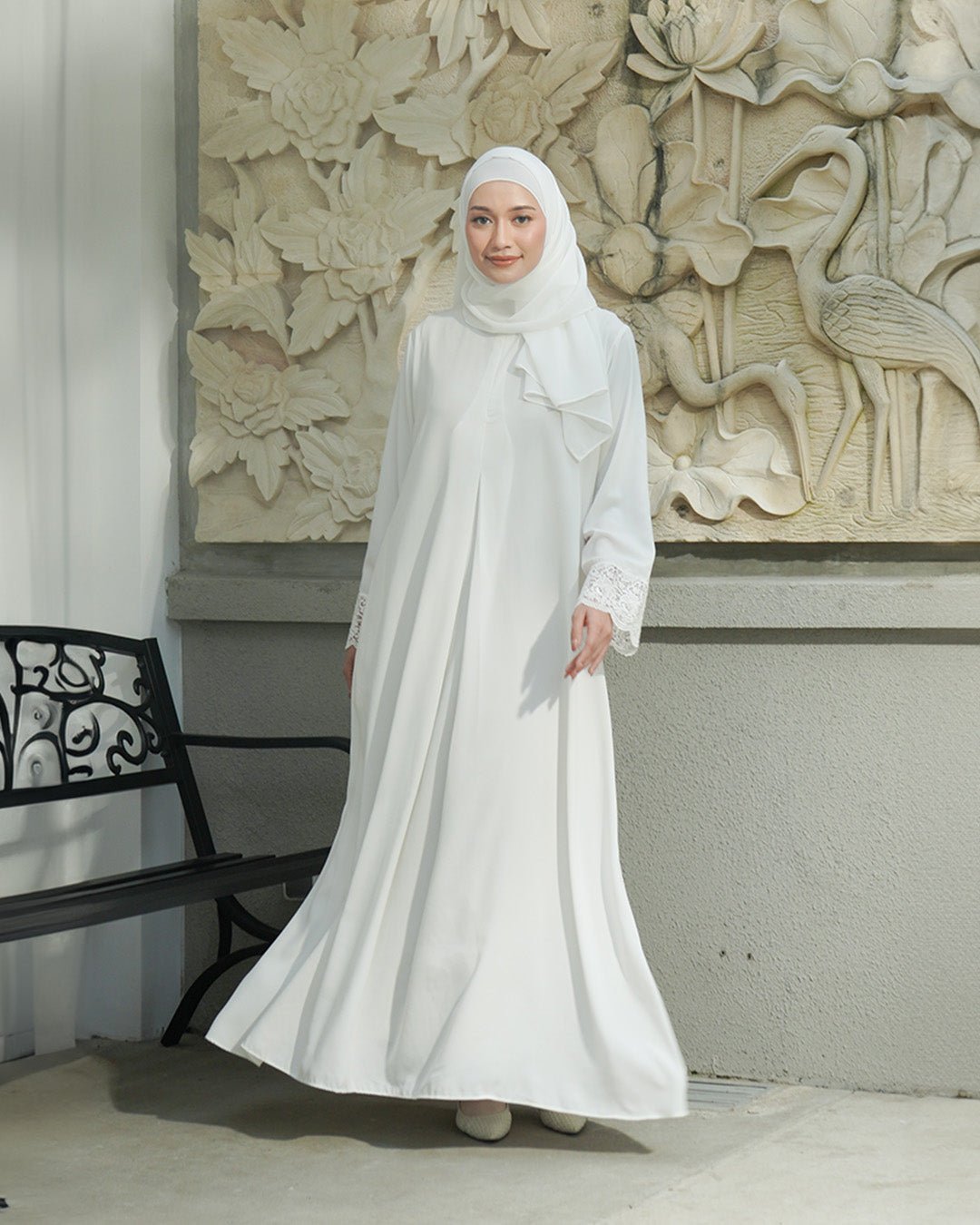 Meena Lace Abaya Broken White - TUBITA