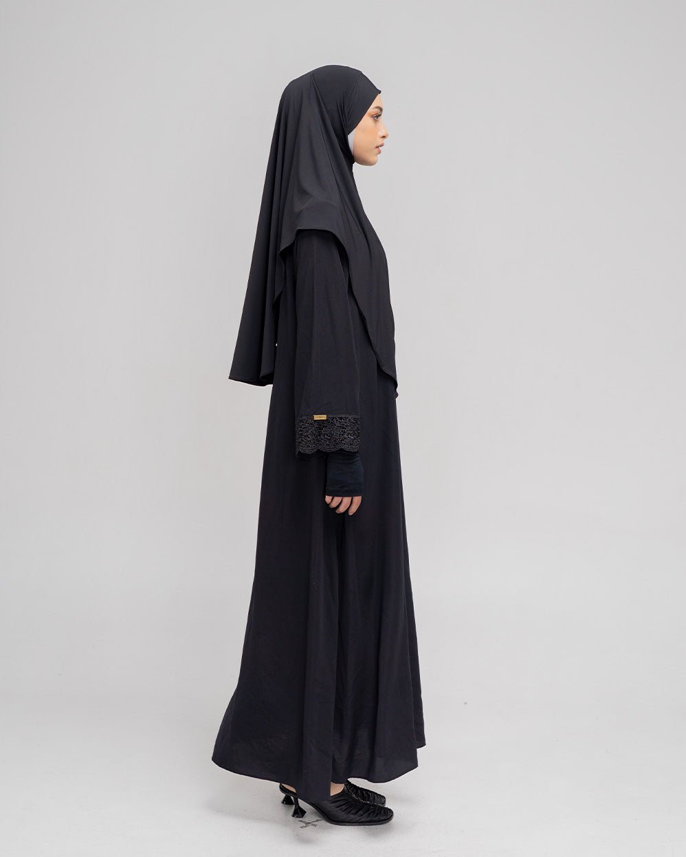 Meena Lace Abaya by Tubita - Abaya Haji & Umrah Best Seller - TUBITA