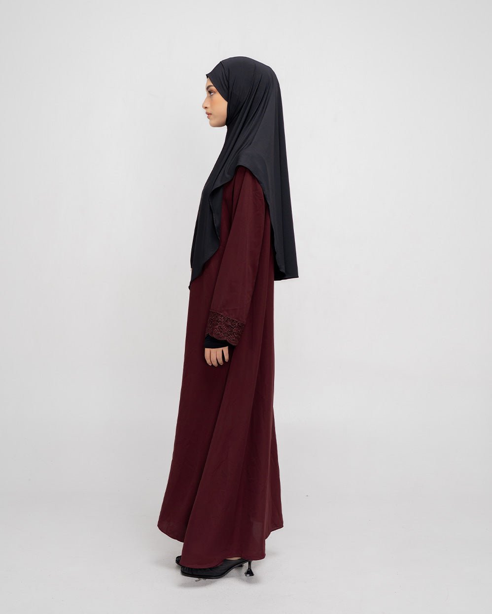 Meena Lace Abaya by Tubita - Abaya Haji & Umrah Best Seller - TUBITA