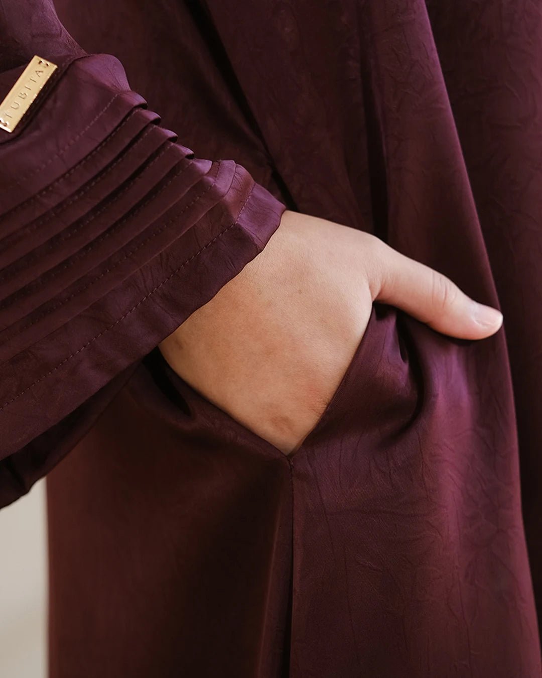 Nourah Abaya Burgundy by Tubita - TUBITA