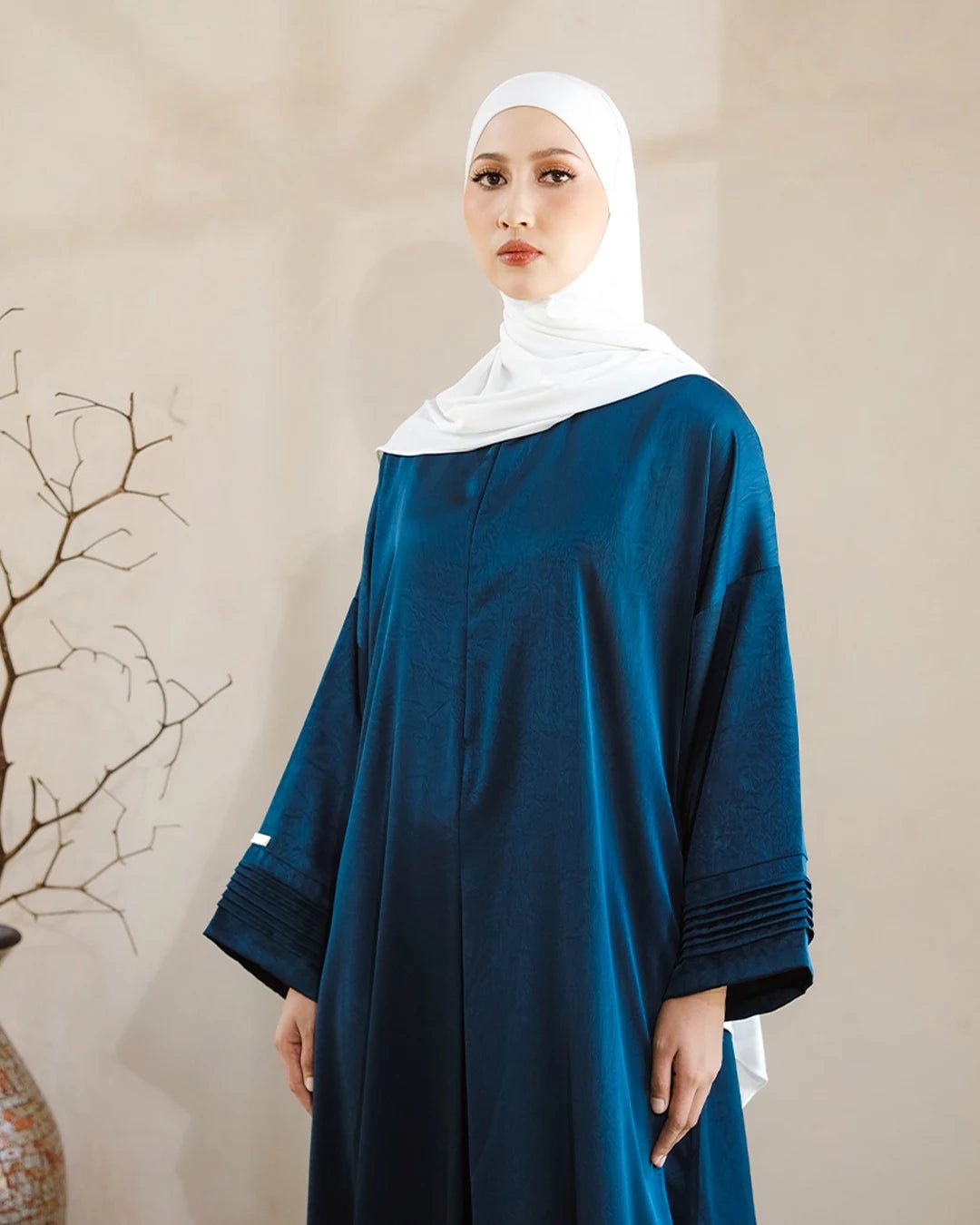 Nourah Abaya Emerald by Tubita - TUBITA