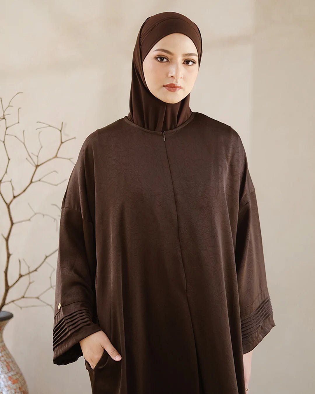 Nourah Abaya Mahogany by Tubita - TUBITA