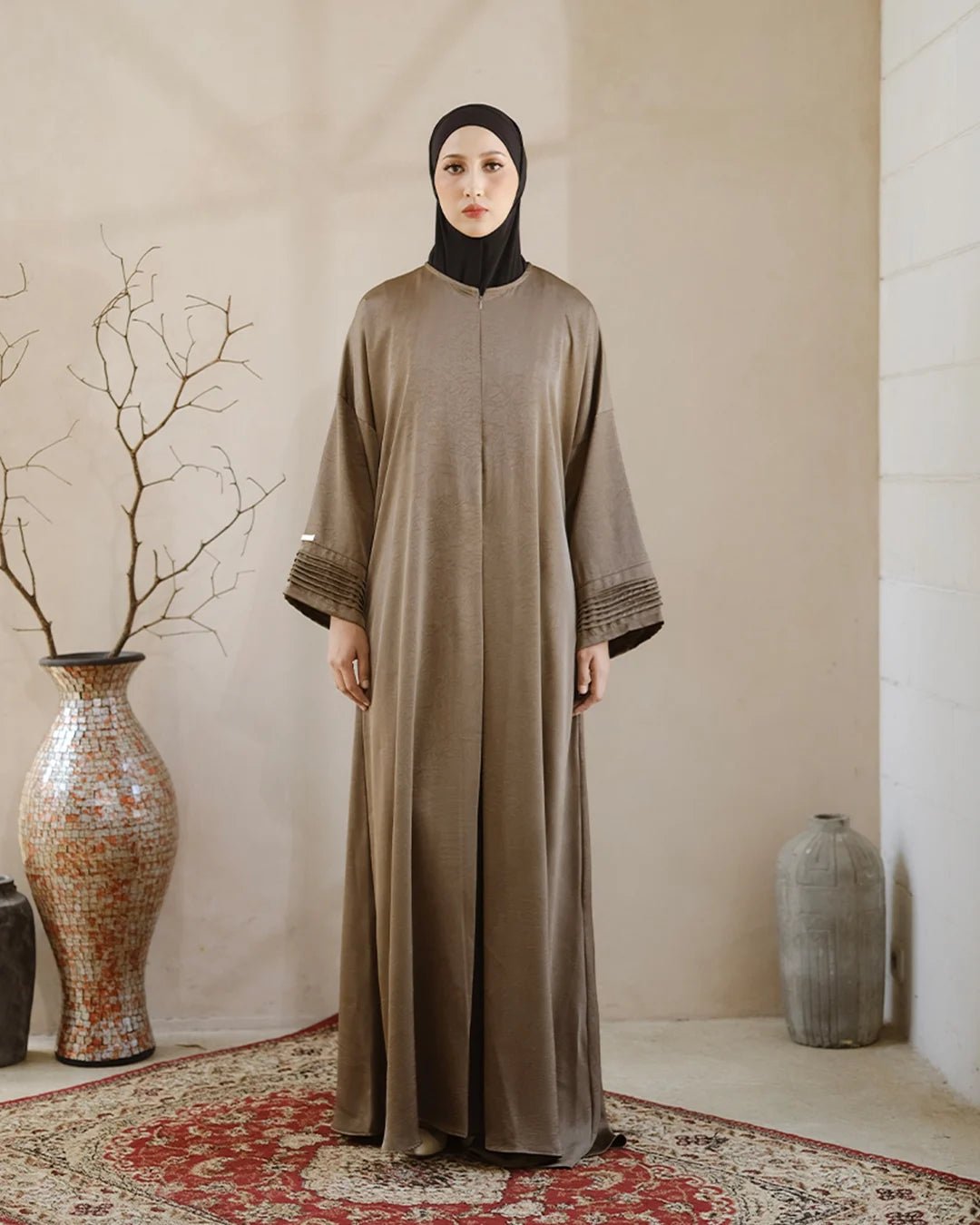 Nourah Abaya Taupe by Tubita - TUBITA
