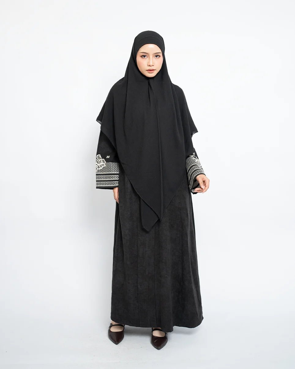 Rafah Abaya Chupro Black by Tubita - TUBITA