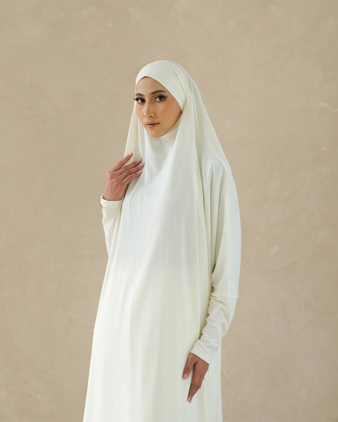 Safa Abaya Set Broken White by Tubita - TUBITA