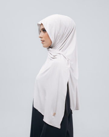 Salwa Pashmina Instant Broken White by Tubita