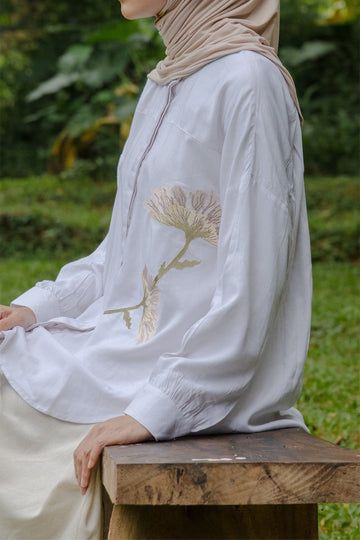 Sekar Shirt Off White by Tufine - TUBITA