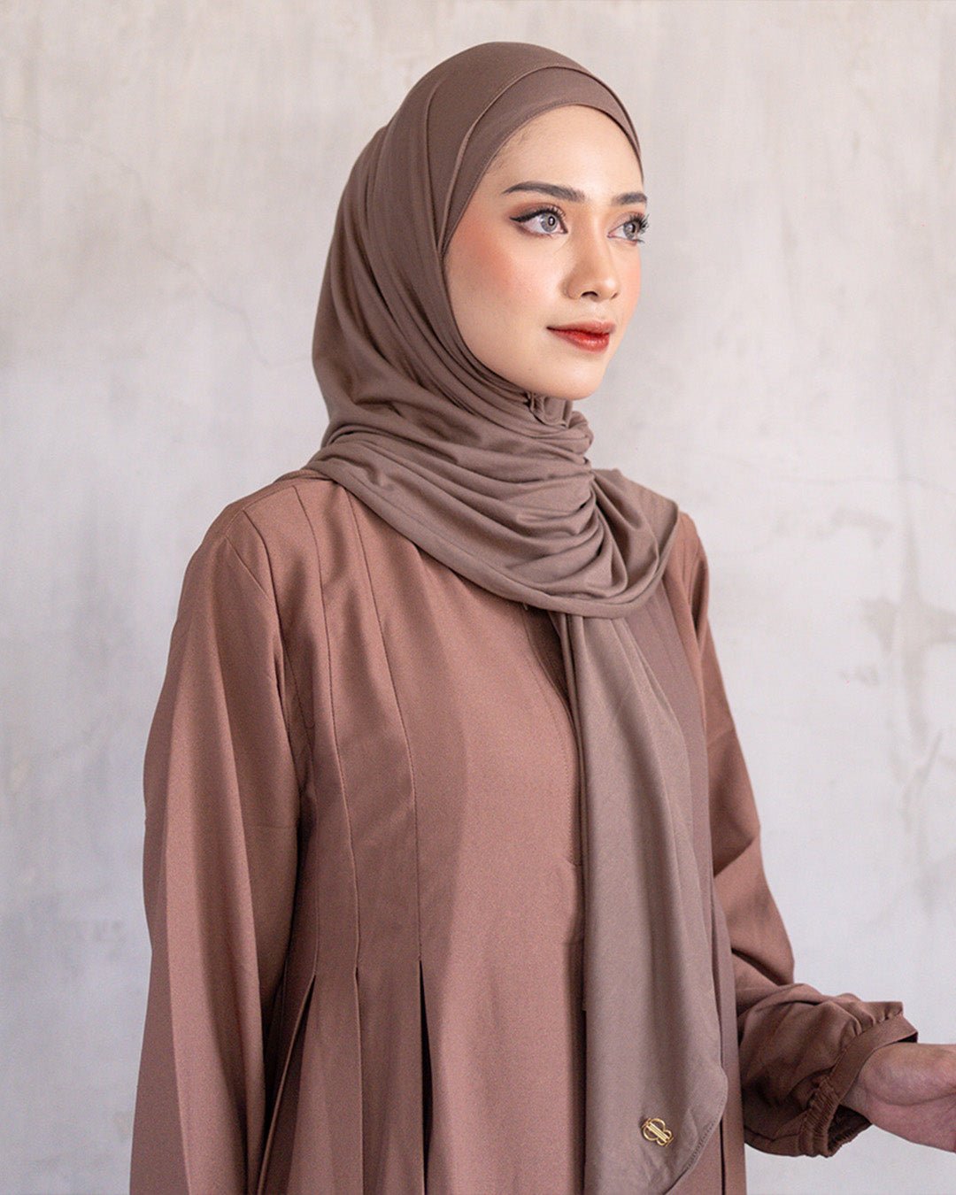 Velora Pashmina Dark Choco by Tubita - TUBITA