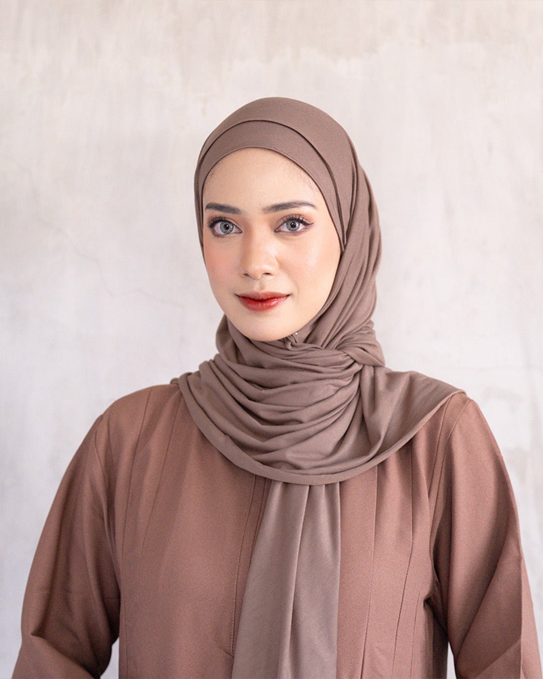 Velora Pashmina Dark Choco by Tubita - TUBITA