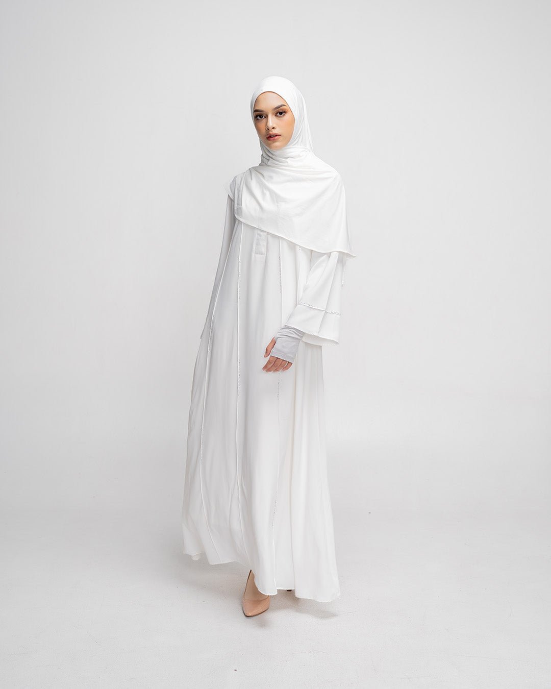 Zalina Abaya Broken White by TUBITA - Baju Umroh Wanita - TUBITA