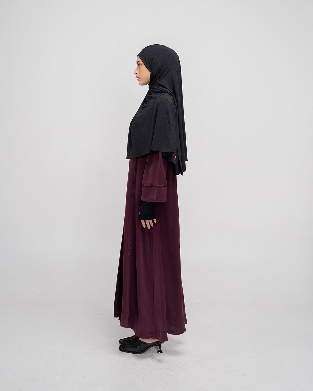 Zalina Abaya Burgundy by TUBITA - Baju Umroh Wanita - TUBITA