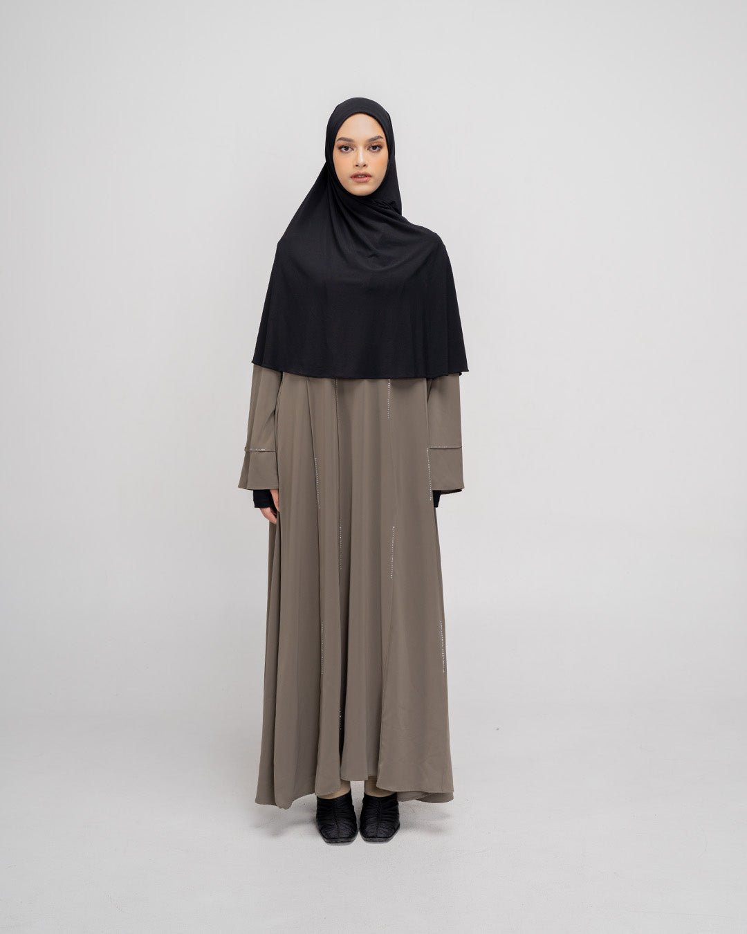 Zalina Abaya Olive by TUBITA - Baju Umroh Wanita - TUBITA