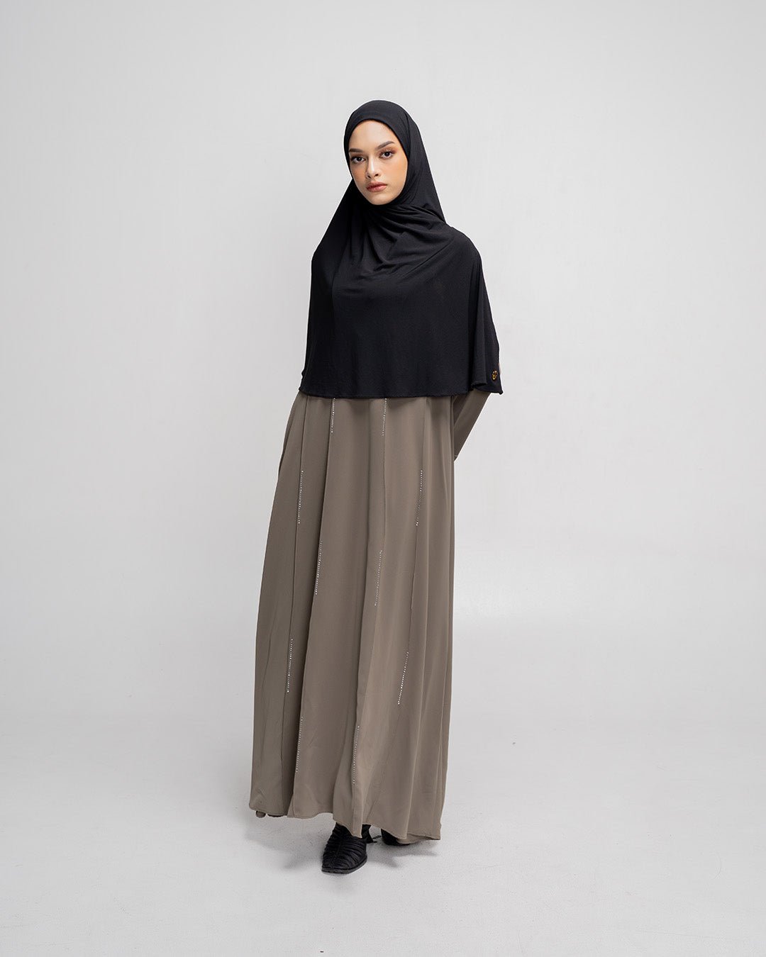 Zalina Abaya Olive by TUBITA - Baju Umroh Wanita - TUBITA